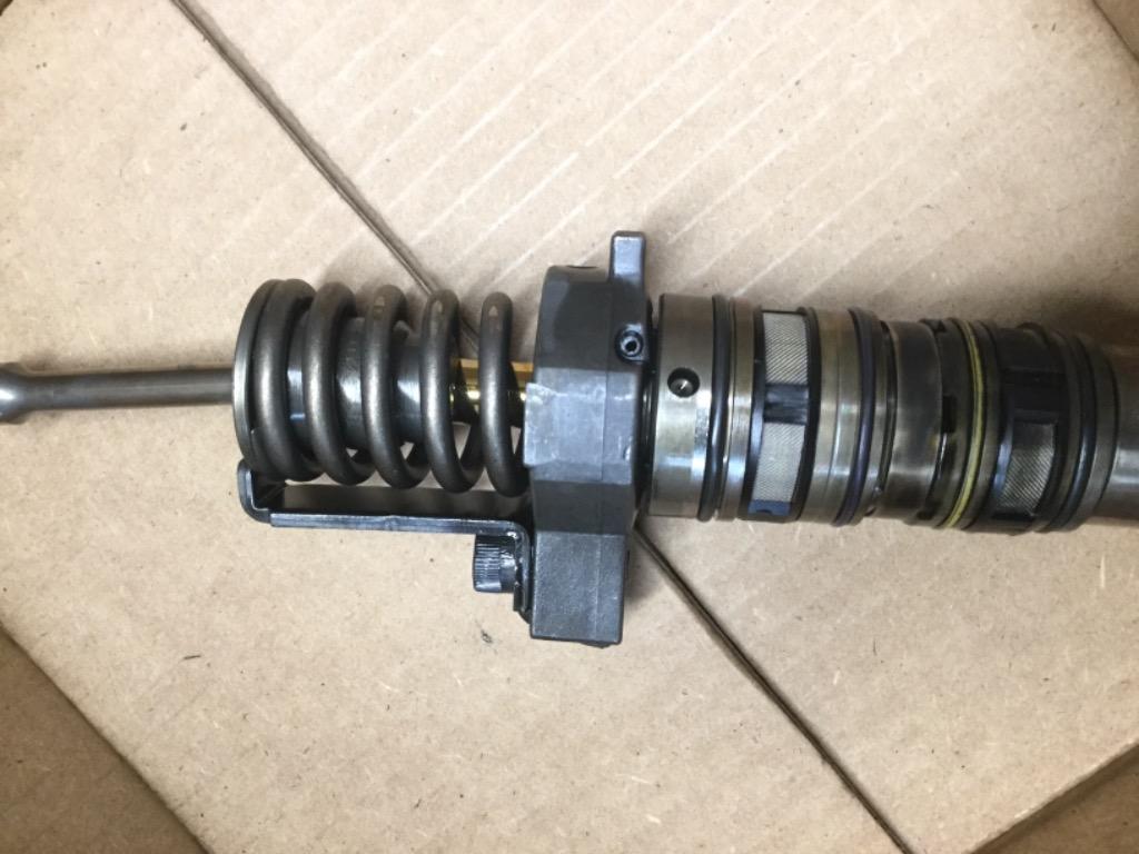 Cummins ISX Fuel Injector | Payless Truck Parts