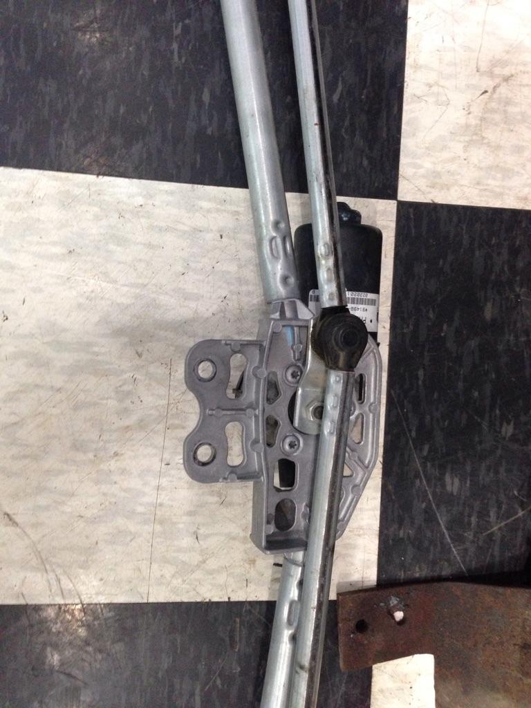 2015 Freightliner Cascadia Wiper Motor, Windshield Payless Truck Parts