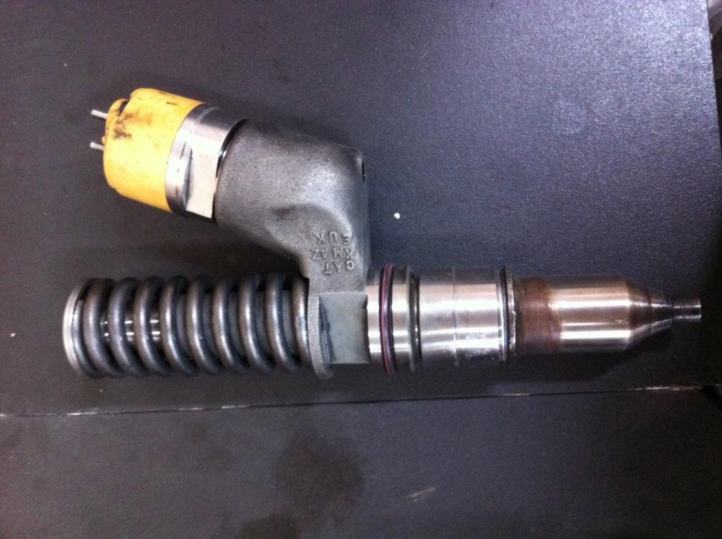 Cat 3406E Fuel Injector Payless Truck Parts
