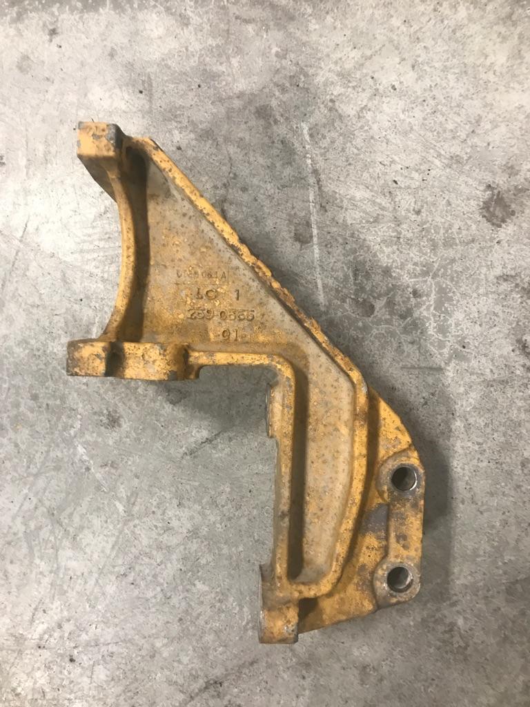 Cat Brackets, Misc. | Payless Truck Parts