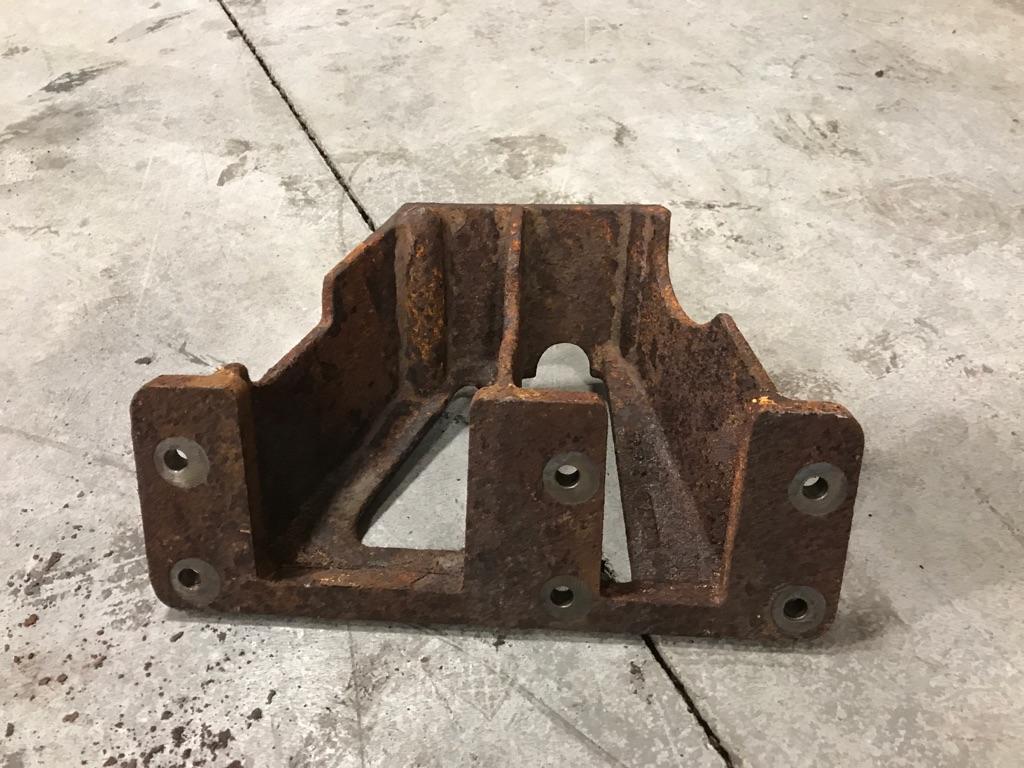 Cat Brackets, Misc. | Payless Truck Parts