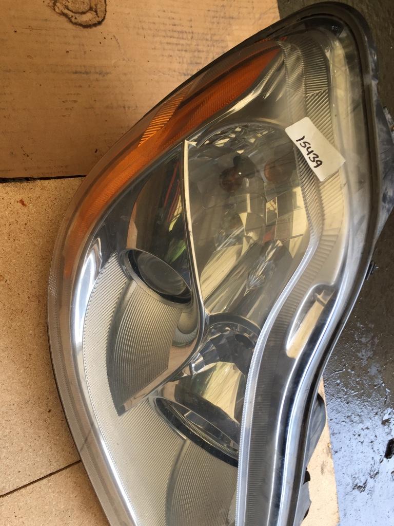 Kenworth T680 Headlamp Assembly Payless Truck Parts