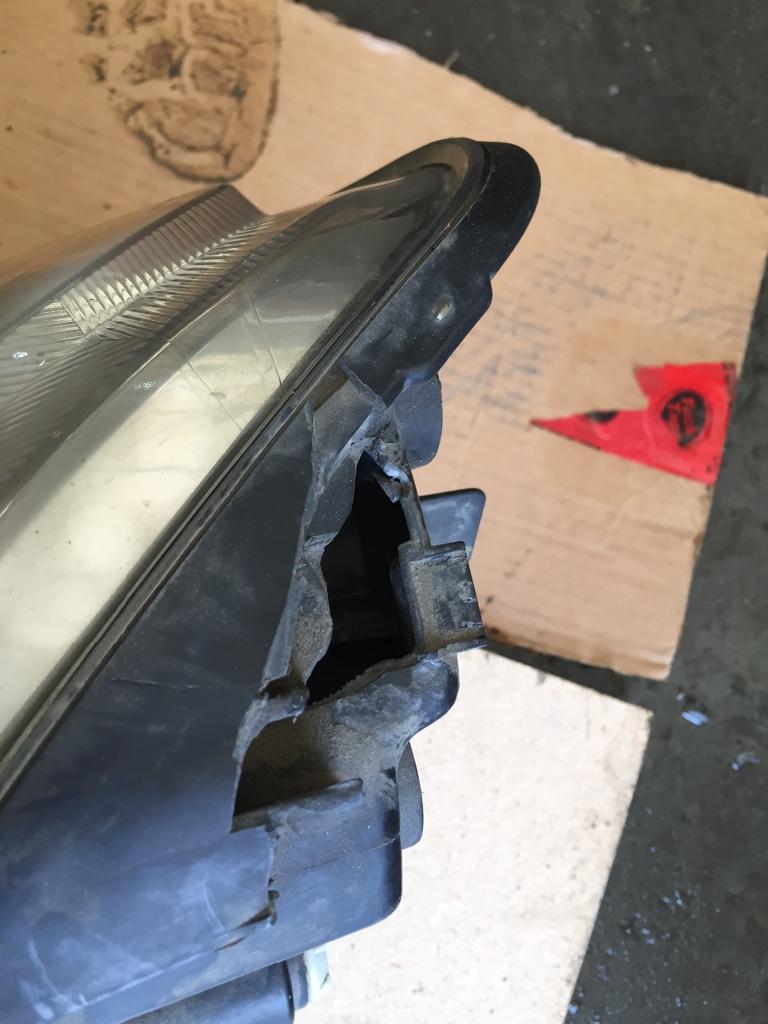 Kenworth T680 Headlamp Assembly Payless Truck Parts