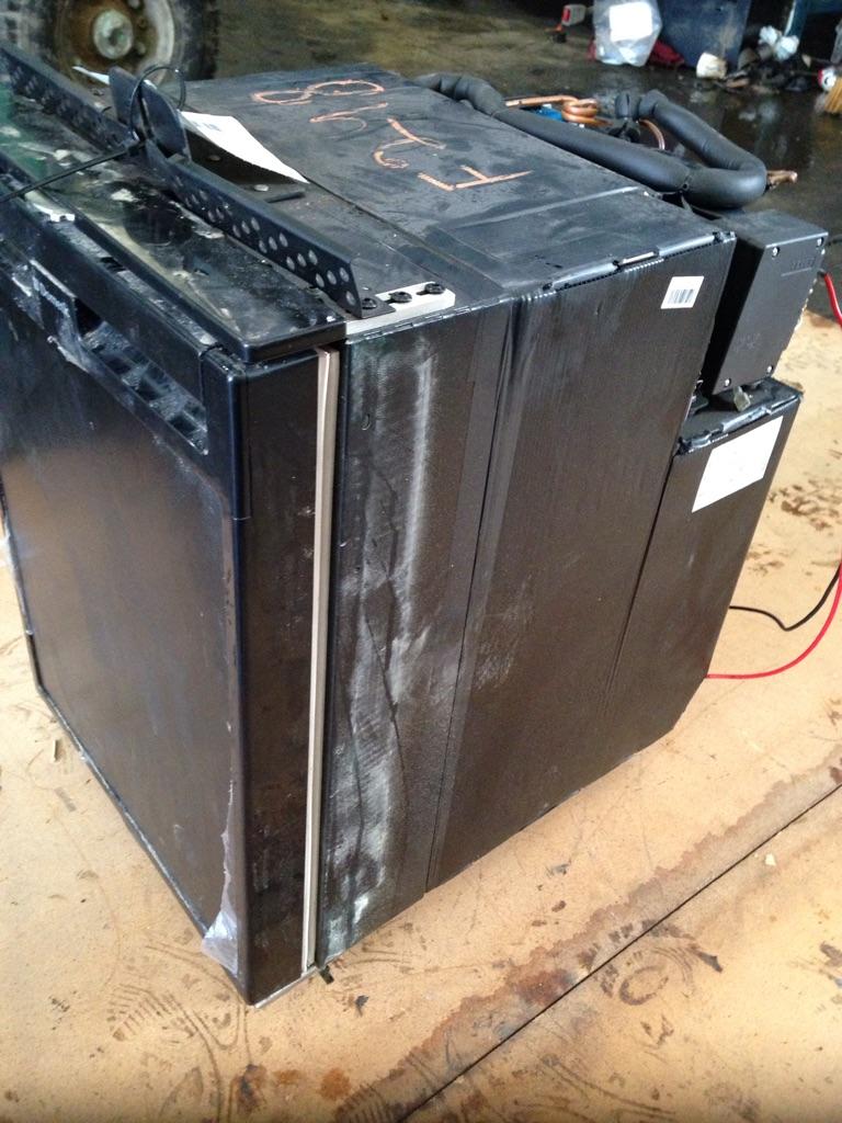 2017 Freightliner Cascadia Fridge Payless Truck Parts