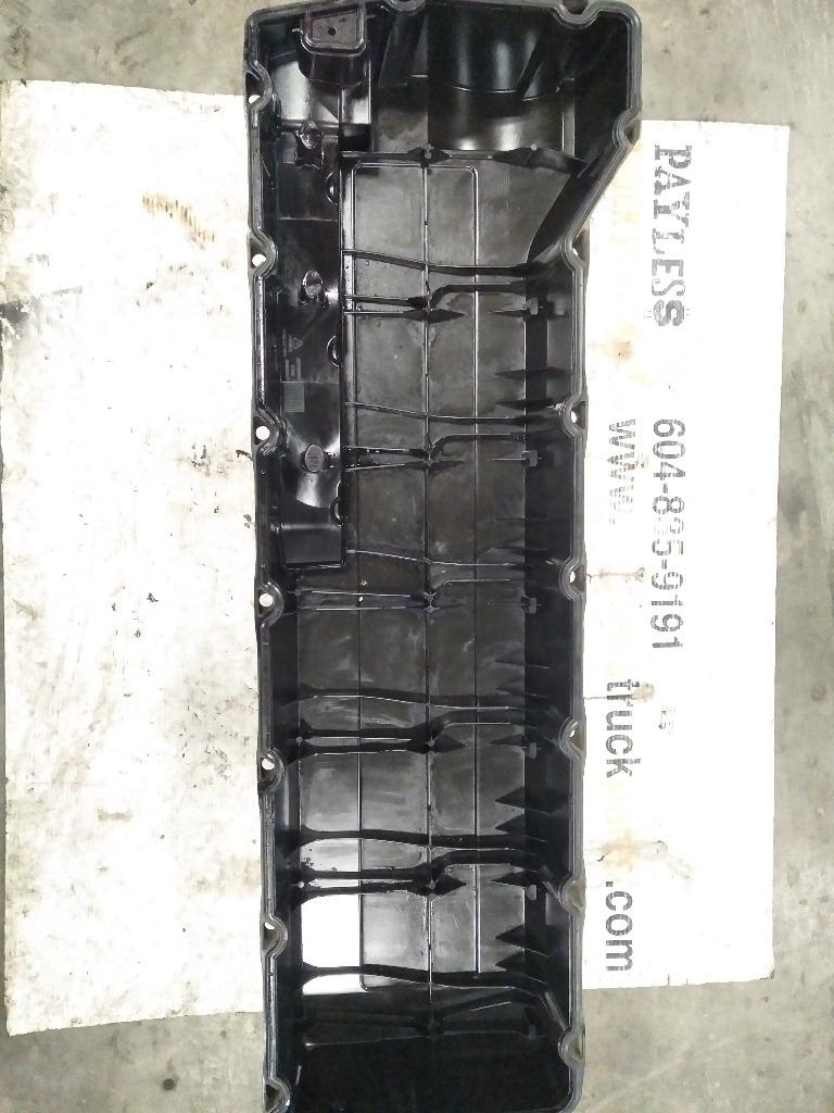 Valve Cover | Payless Truck Parts