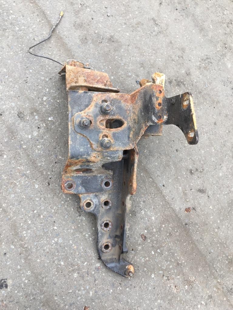 Brackets, Misc. | Payless Truck Parts