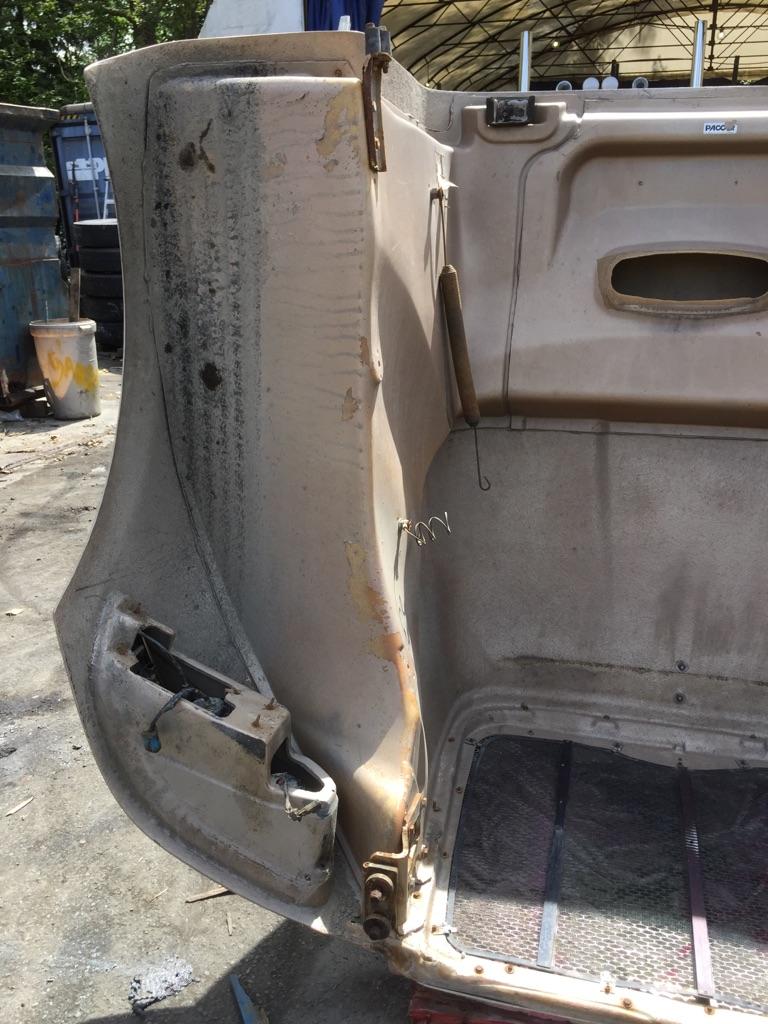 2014 Peterbilt 386 Hood Payless Truck Parts