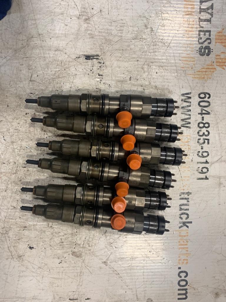 Ddc15 Injector Detroit DD15 Fuel Injector | Payless Truck Parts