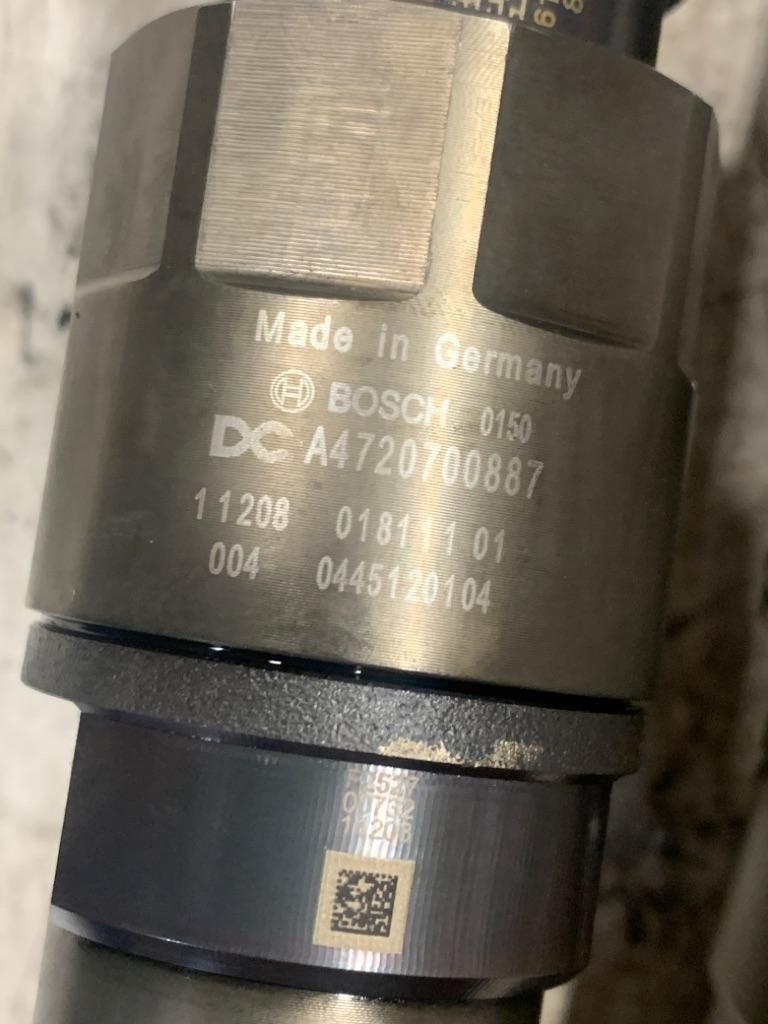 Ddc15 Injector Detroit DD15 Fuel Injector | Payless Truck Parts