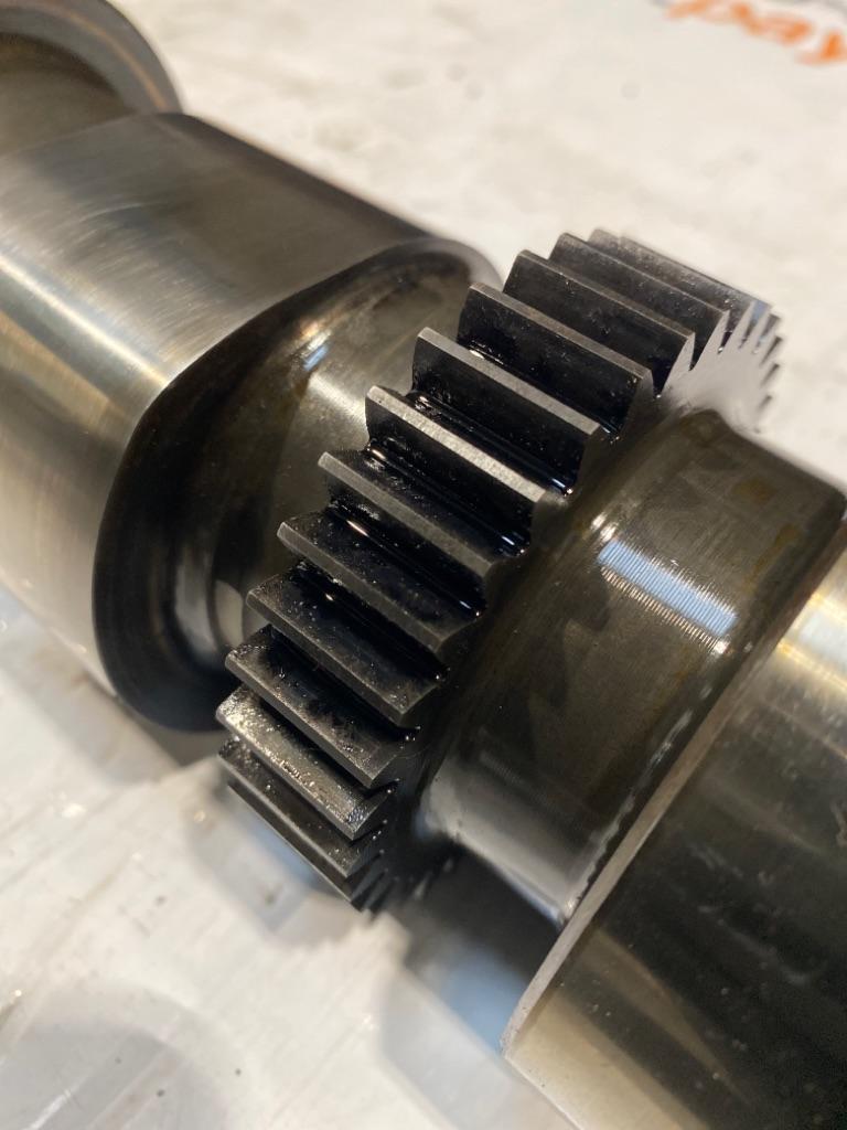 Cummins ISX Camshaft | Payless Truck Parts