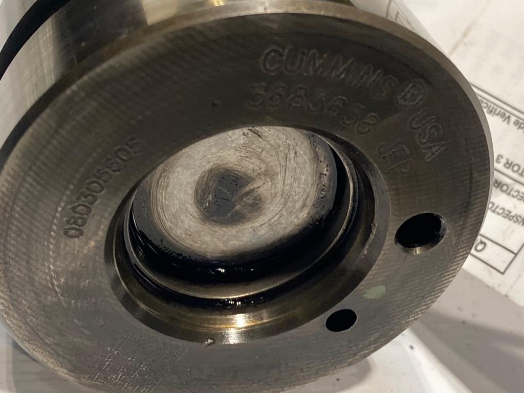 Cummins ISX Camshaft | Payless Truck Parts