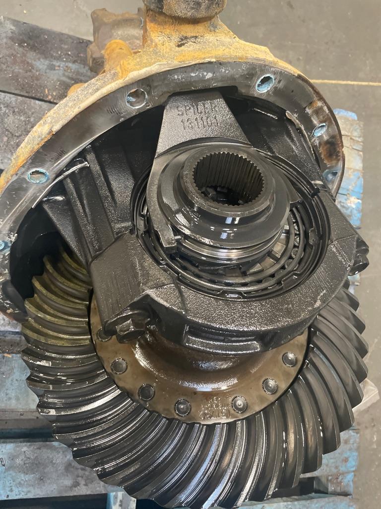 Napc Rear Diff Dana Differential Assembly (Rear, Rear) | Payless Truck Parts