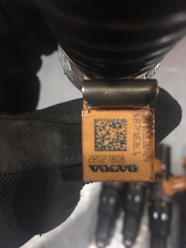 Volvo D13 SCR Fuel Injector | Payless Truck Parts