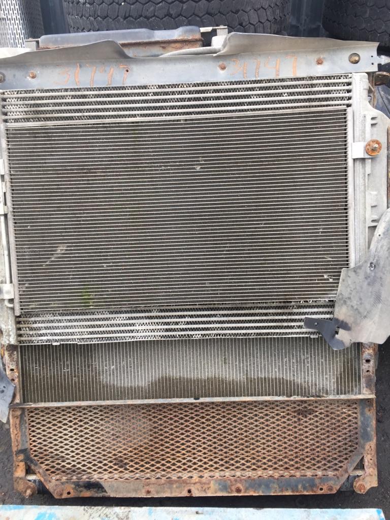 Radiator | Payless Truck Parts