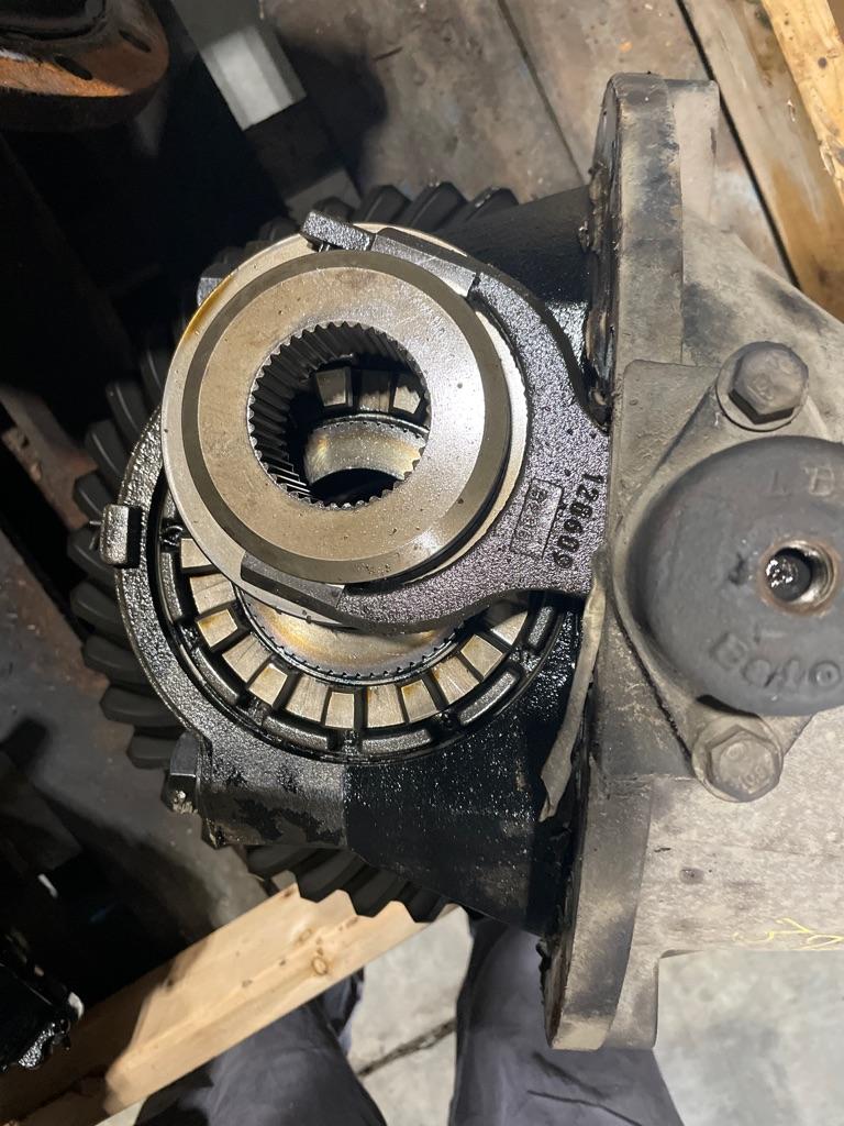 Ds40 Rear Diff Differential Assembly (Rear, Rear) | Payless Truck Parts