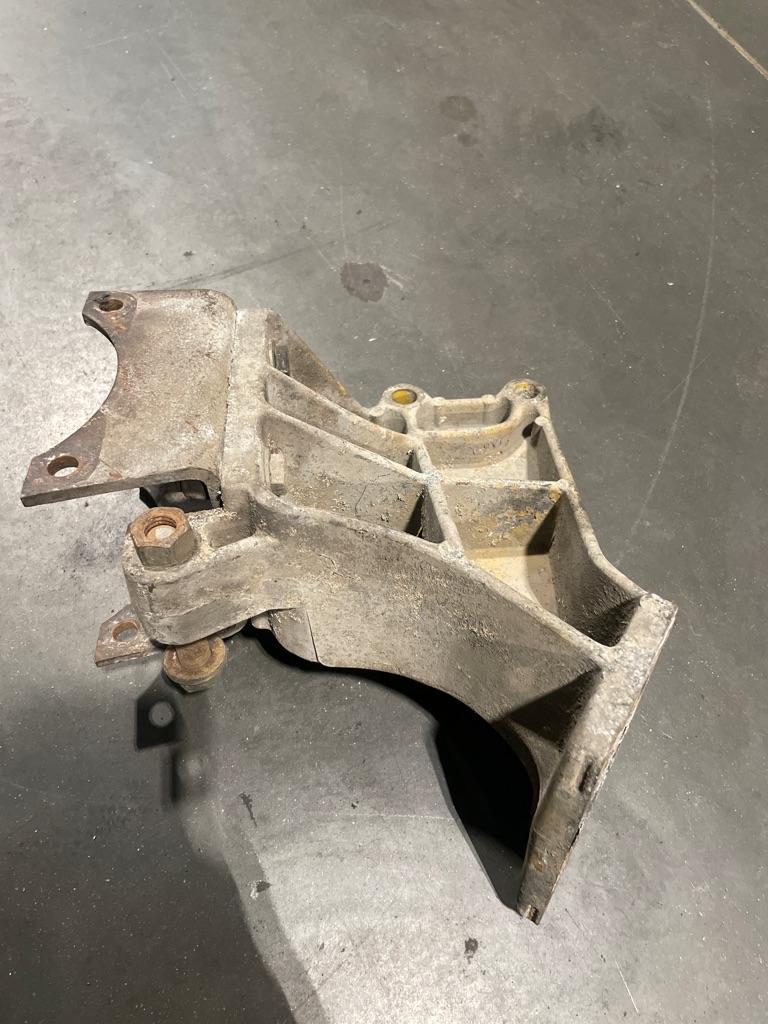 Cat Brackets, Misc. | Payless Truck Parts image.
