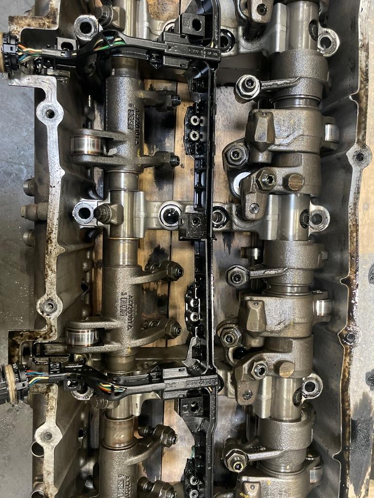 Detroit DD15 Rocker Arm | Payless Truck Parts