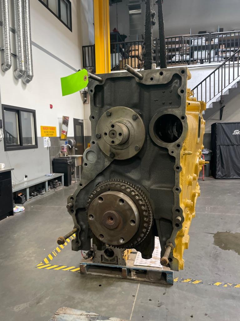 Cat C-15 Cylinder Block | Payless Truck Parts