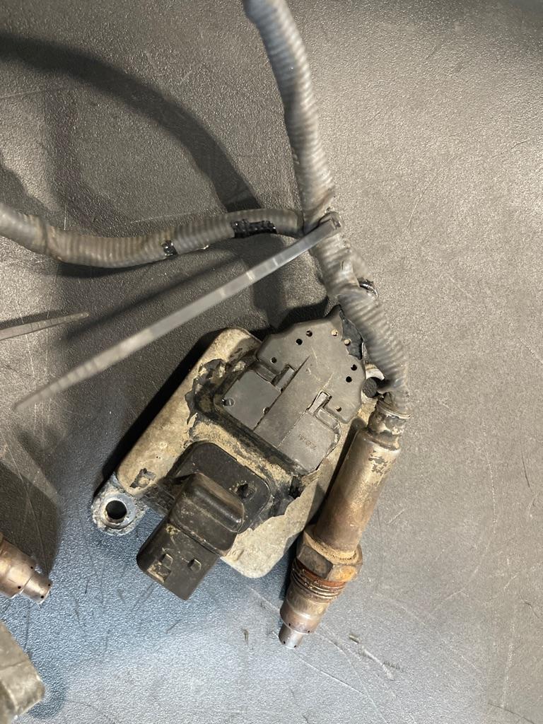 Engine Parts, Misc. | Payless Truck Parts