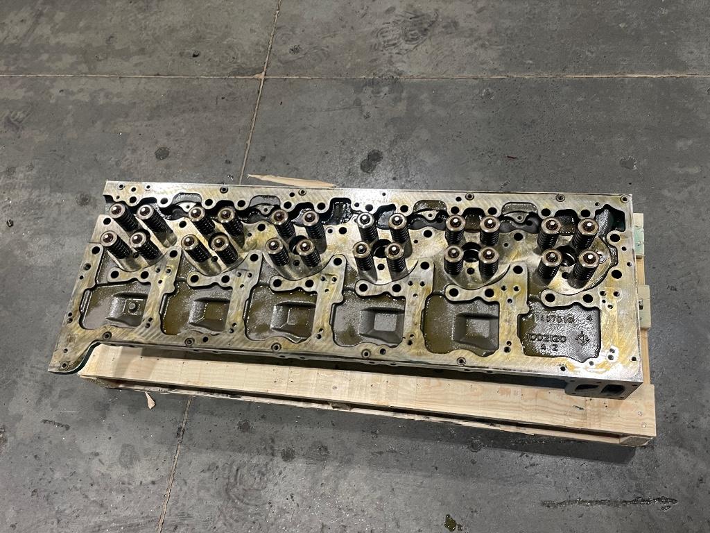 Volvo D13 SCR Cylinder Head Payless Truck Parts Volvo D13 SCR Cylinder Head Payless Truck Parts