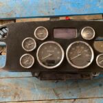 2014 Peterbilt 388 Instrument Cluster
